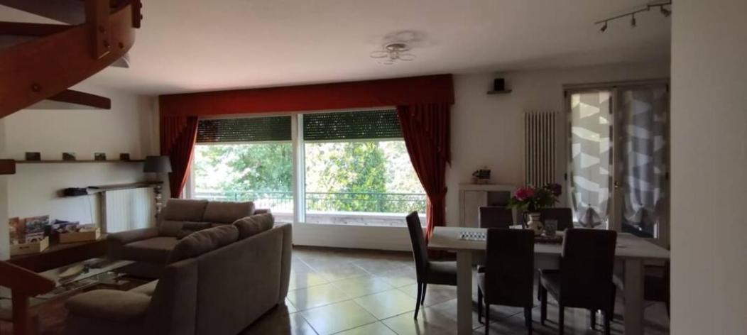 Lukas Home Con Il Cuore Appartamento 3 Camere Al Piano Terra E Appartamento 1 Camera In Taverna Merone Exteriör bild