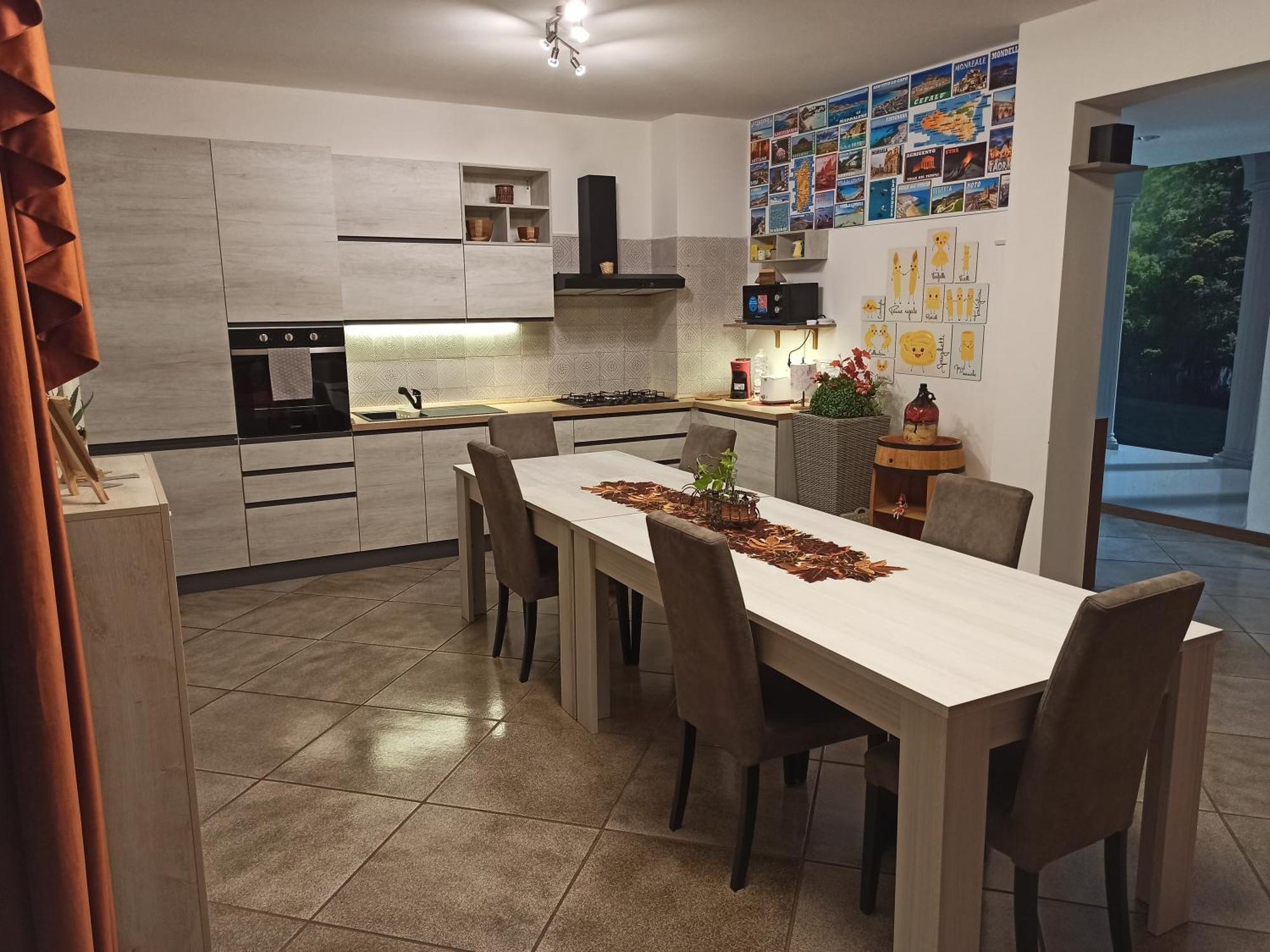 Lukas Home Con Il Cuore Appartamento 3 Camere Al Piano Terra E Appartamento 1 Camera In Taverna Merone Exteriör bild